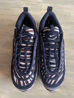 値下げ【超レア】NIKE AIR MAX 97 GOLF ZEBRA28.0cm Nike Air Max 97 Golf NRG Zebra Men's - DH1313-001 - US