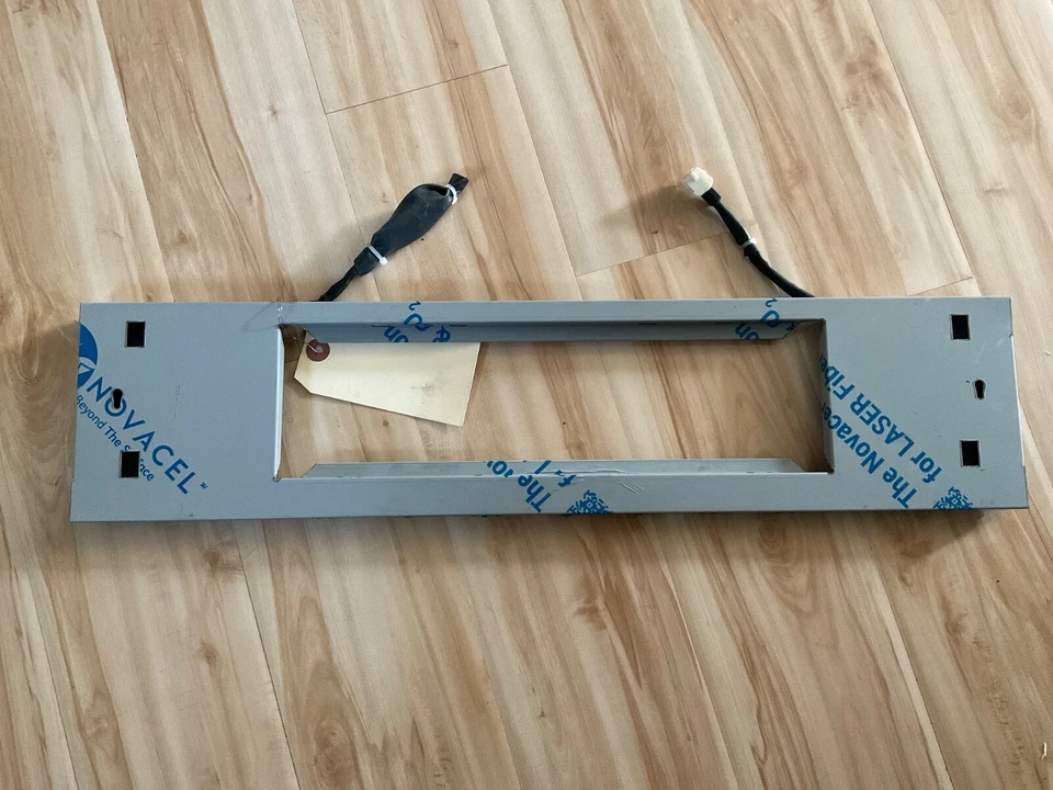 Conjunto de protección de interruptores de campana extractora ELICA CSS0107106 NUEVO OEM Foto 2 de 3