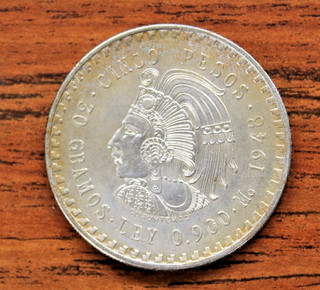 1948 Mexico 5 Pesos Cuauhtemoc Cinco Pesos .900 Silver Coin 30 Grams