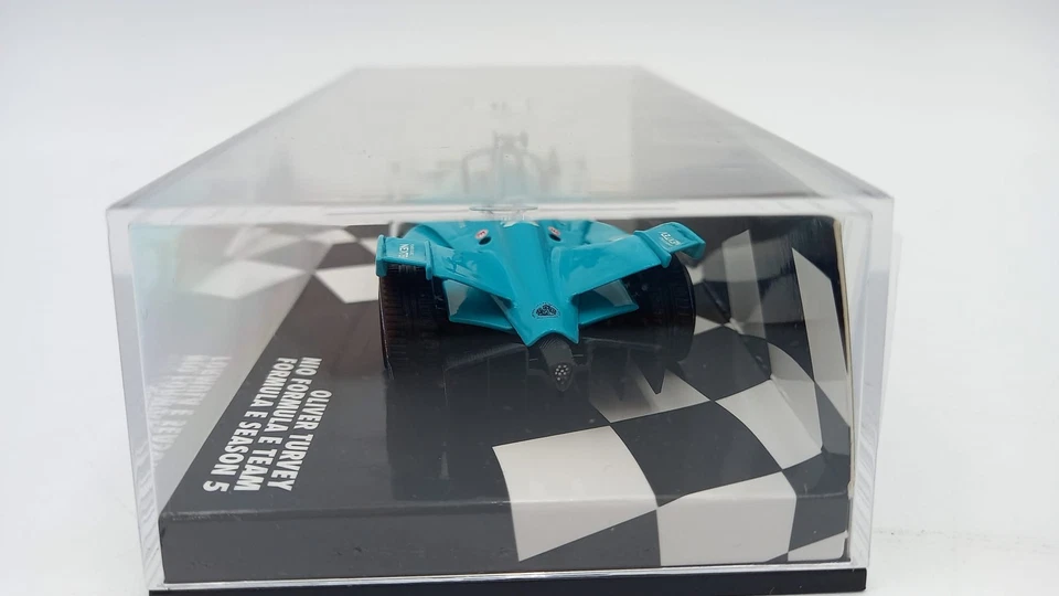 MIN414180016 Minichamps Oliver Turvey Nio Formula E Season 5 1/43 - Immagine 4 di 4