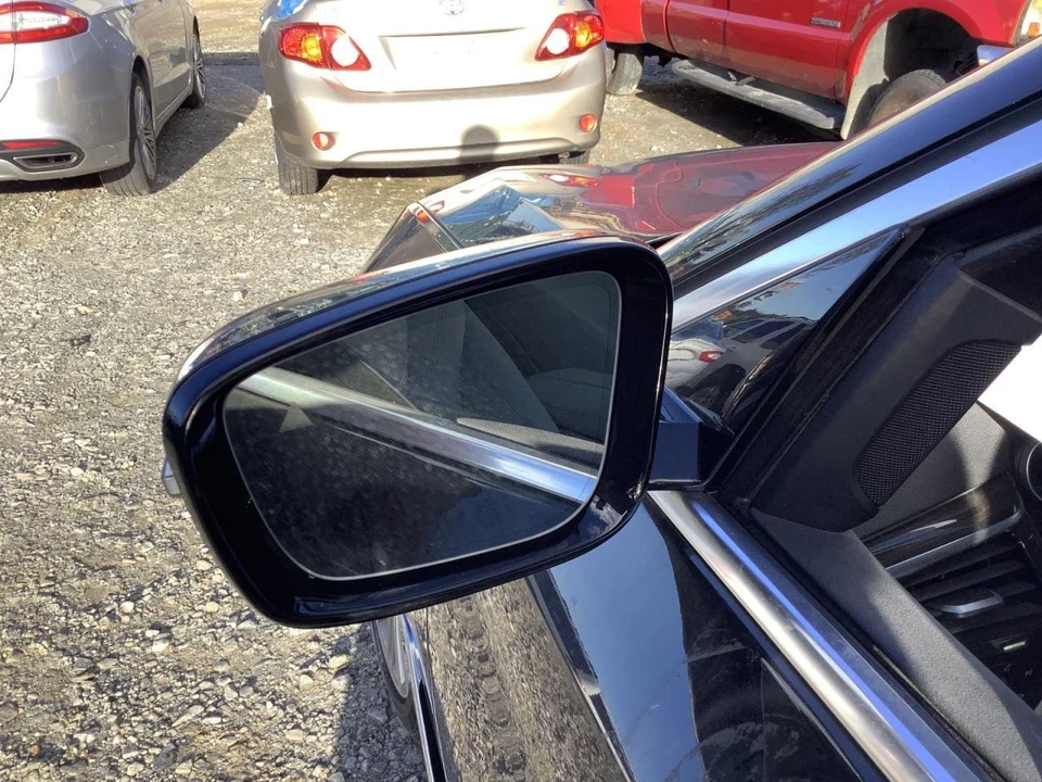 Driver Side View Mirror Power With High Gloss Base Fits 17-20 BMW 530i 4441566 - Image 2 of 4