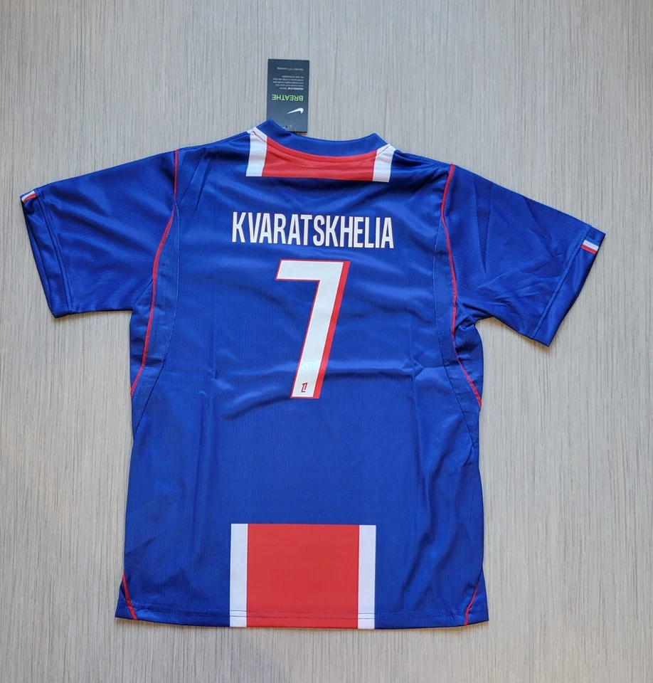 Ensemble du PSG taille enfant. Flocage: Kvaraskhelia/7 et O.Dembélé/10 - Photo 4/4