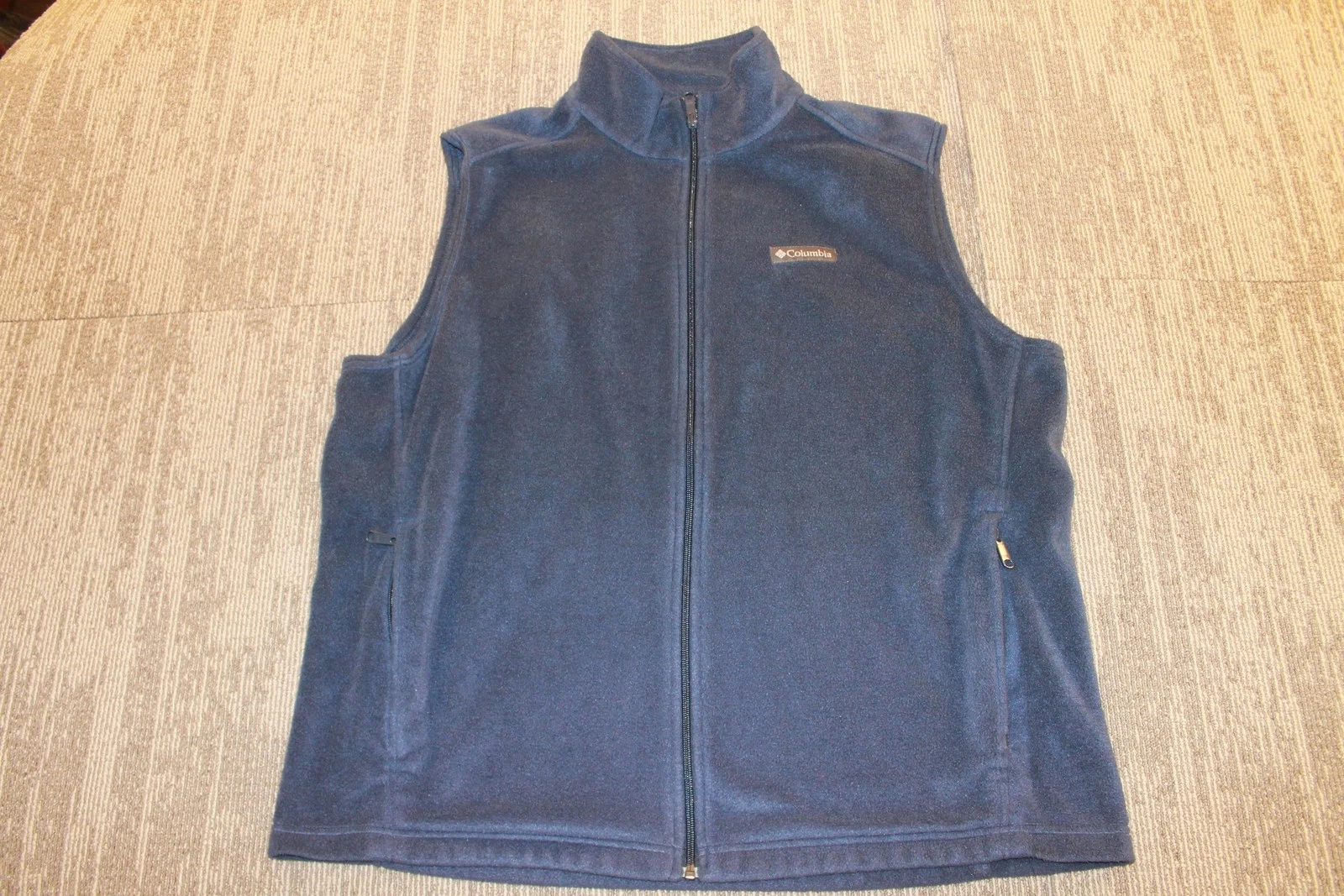 Columbia Fleece Vest Mens 2XL Navy Blue Full Zip Sleeveless Outdoor Hiking Warm