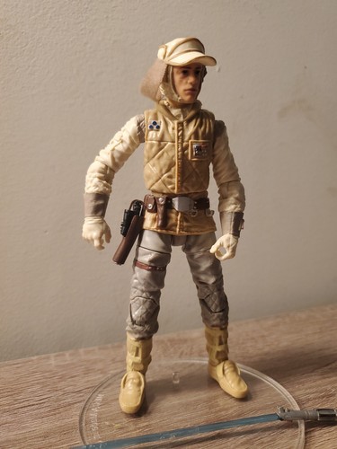 Star Wars The Black Series - Empire Strikes Back - Luke Hoth H65 - Picture 2 of 3