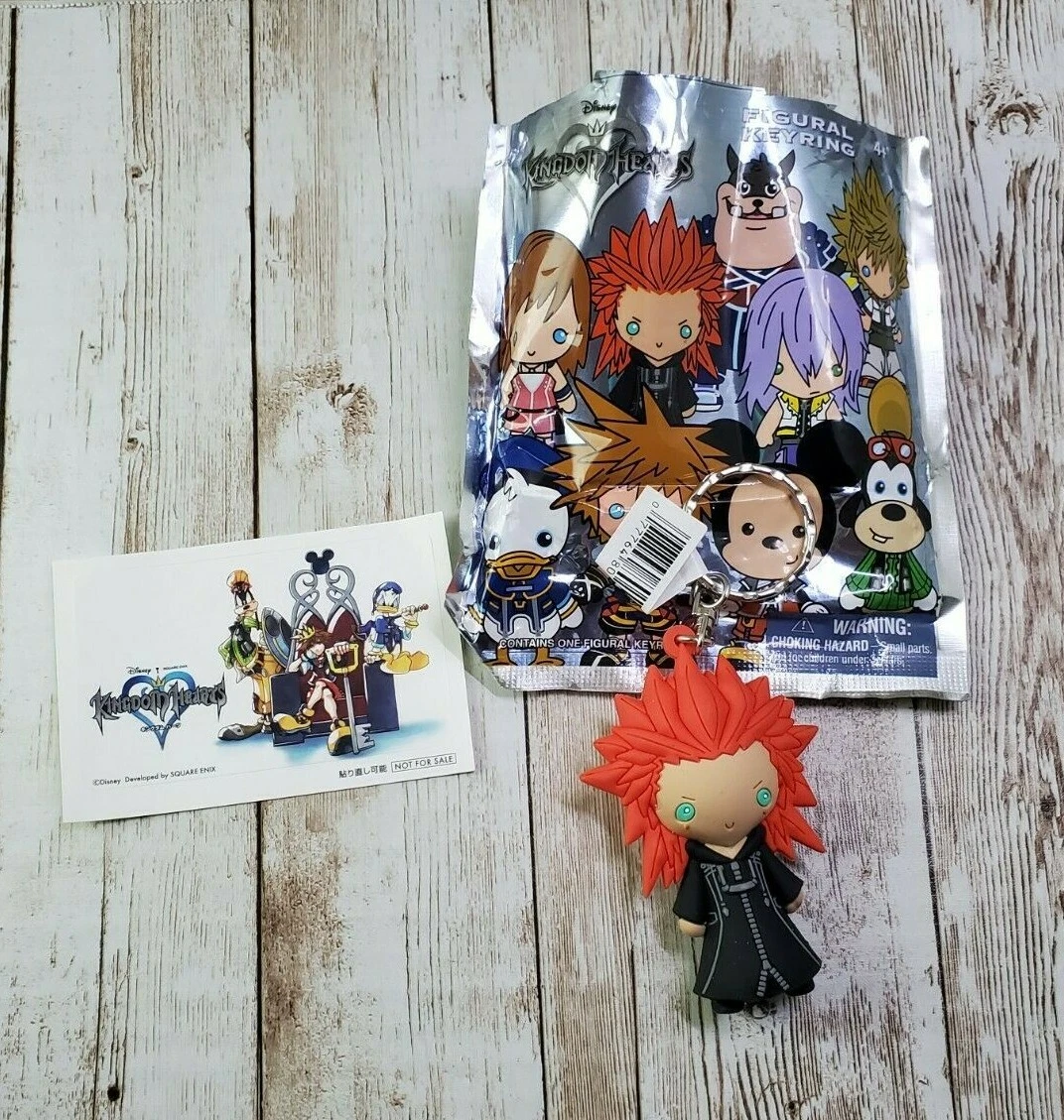 Kingdom hearts sales figural keyring