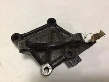 NOS Jeep 87 95 Jeep Wrangler YJ Power Steering Gear Box Mount Bracket 52004409