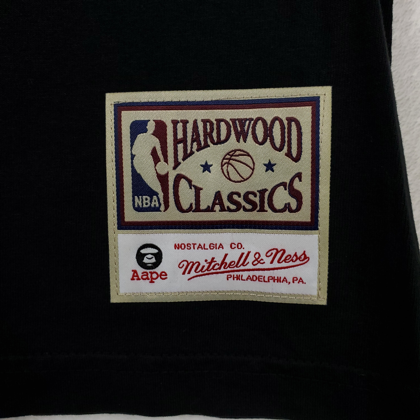 AAPE BAPE NBA All-Star Mitchell & Ness Large Shirt #88 Red Blue Stars Black NWT thumbnail 4