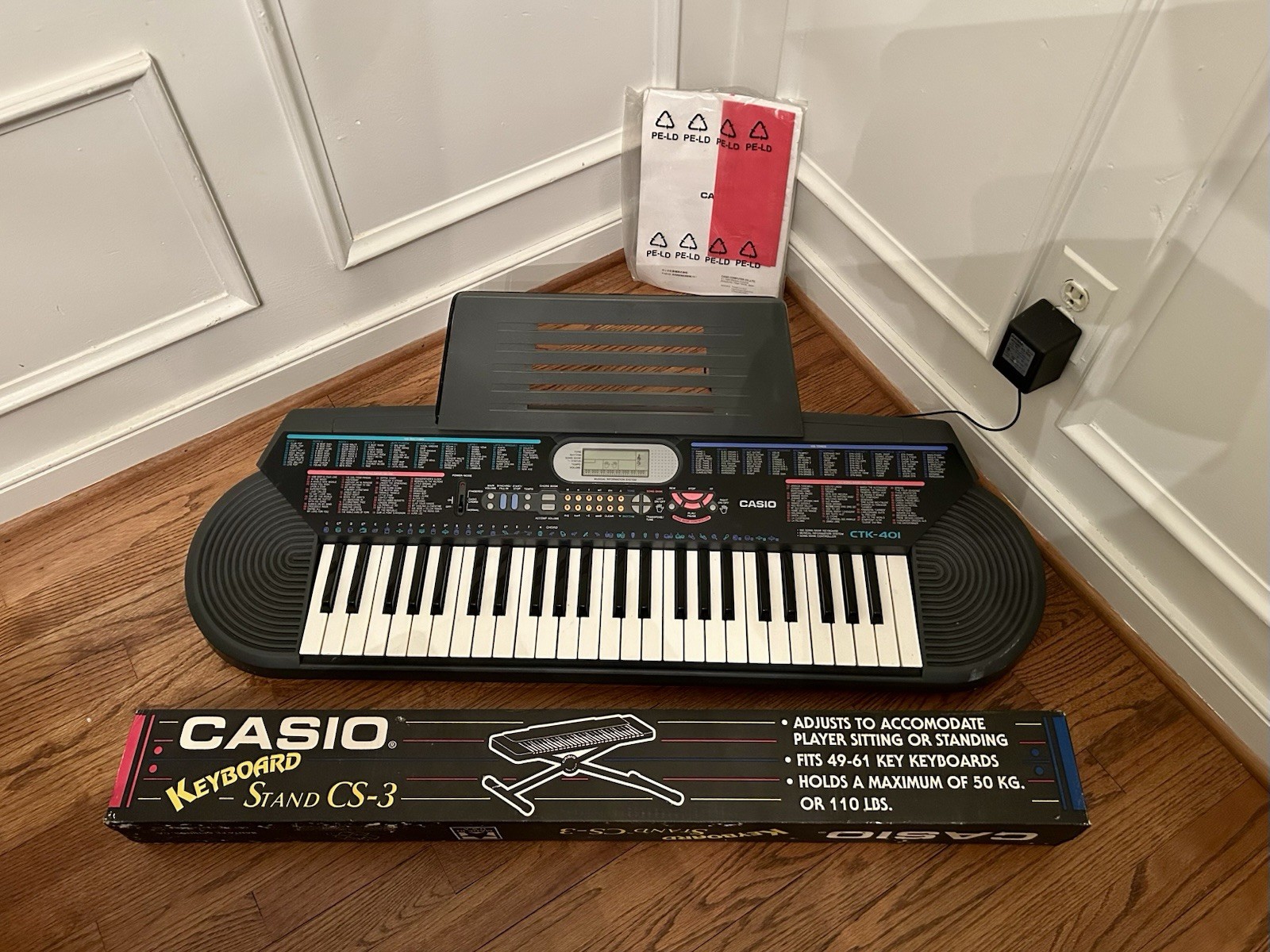 Casio CTK-401 49 Key Keyboard Synthesizer 100 Rhythm/Songs Gently Used  *Pc&a*