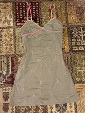 Vintage Embroidered Gap Dress Size 4 100% Cotton Beautifully Detailed Dress