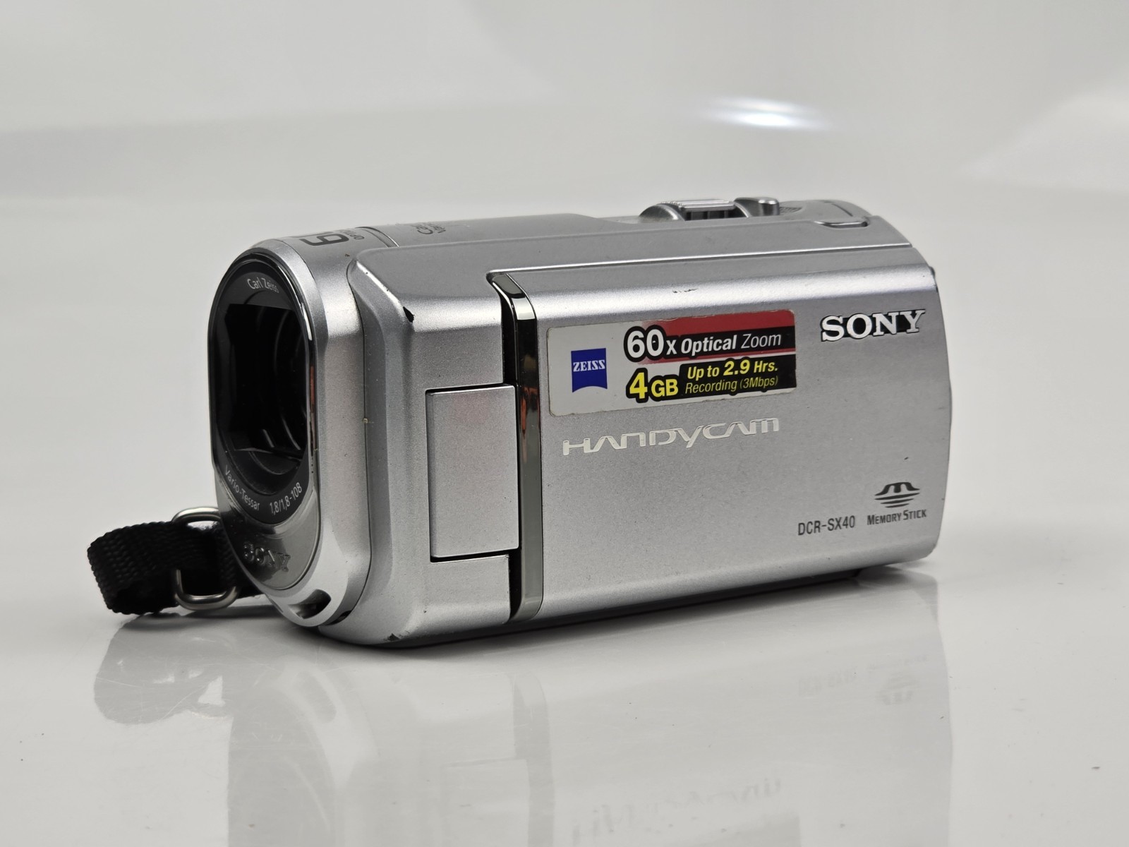 60x Zoom 4gb Internal Memory