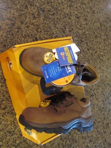 chippewa composite toe