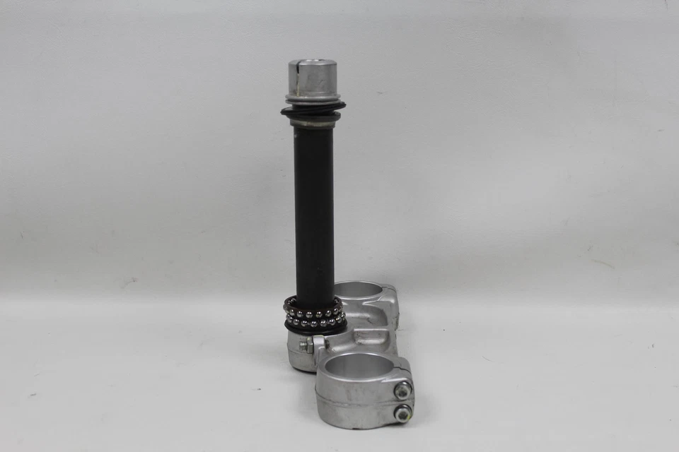 Eje de abrazadera de yugo triple árbol inferior recto Ducati 848 EVO 11-13 34220551A Foto 2 de 4