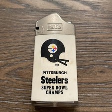 Vintage Pittsburgh Steelers Gas Lite Lighter Made In The USA 2 Bar Helmet
