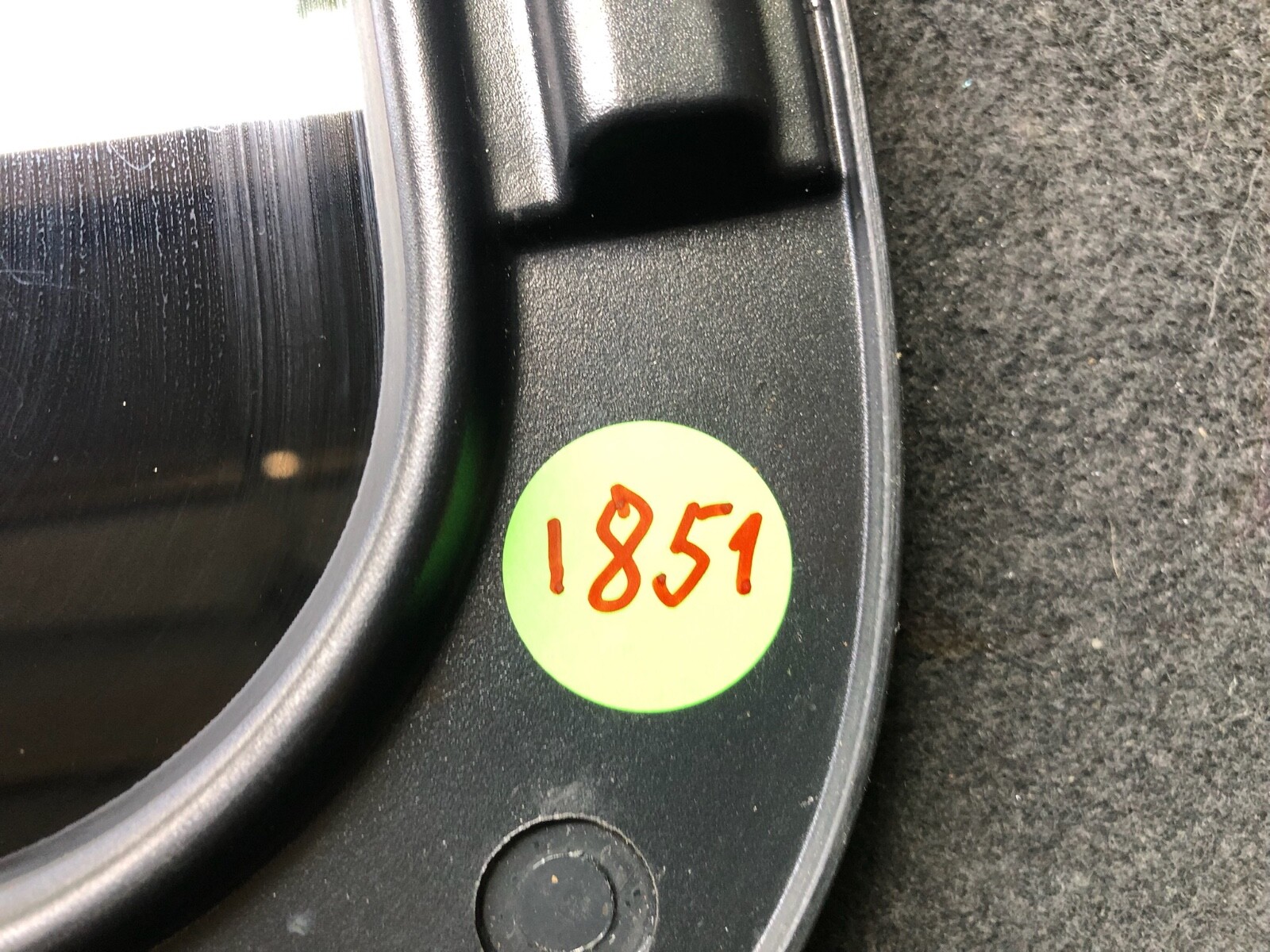 PANORAMIC ROOF MOONROOF REAR GLASS 20092012 AUDI Q5 8R 5N0 877 056 OEM