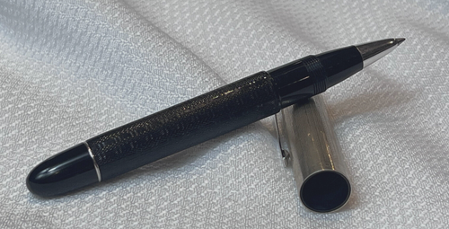 Omas Italy S2001 Rolling Ball Point Pen Guilloché Barrel W/ Sterling Silver Cap - 第 4/17 張圖片