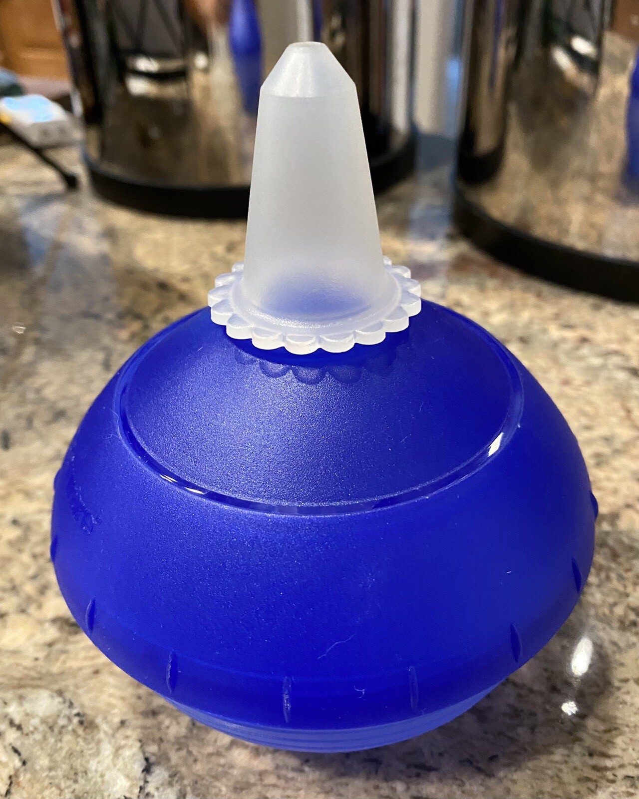 Vintage Tupperware Gourmet Decorator Ball 5 Tips Blue Cake Icing