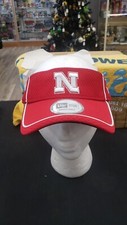 NWT NCAA NEBRASKA CORNHUSKERS VISOR NEW ERA GOLF POOL BEACH ADJUSTABLE STRAP