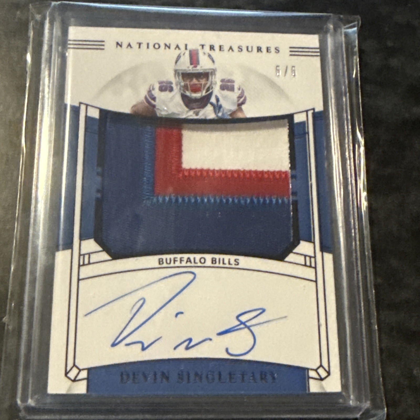 Devin Singletary Panini National Treasures Rookie Material Signatures #RMSDI Base