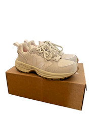 Image of Veja Venturi Trainers Size UK7 - RRP£130