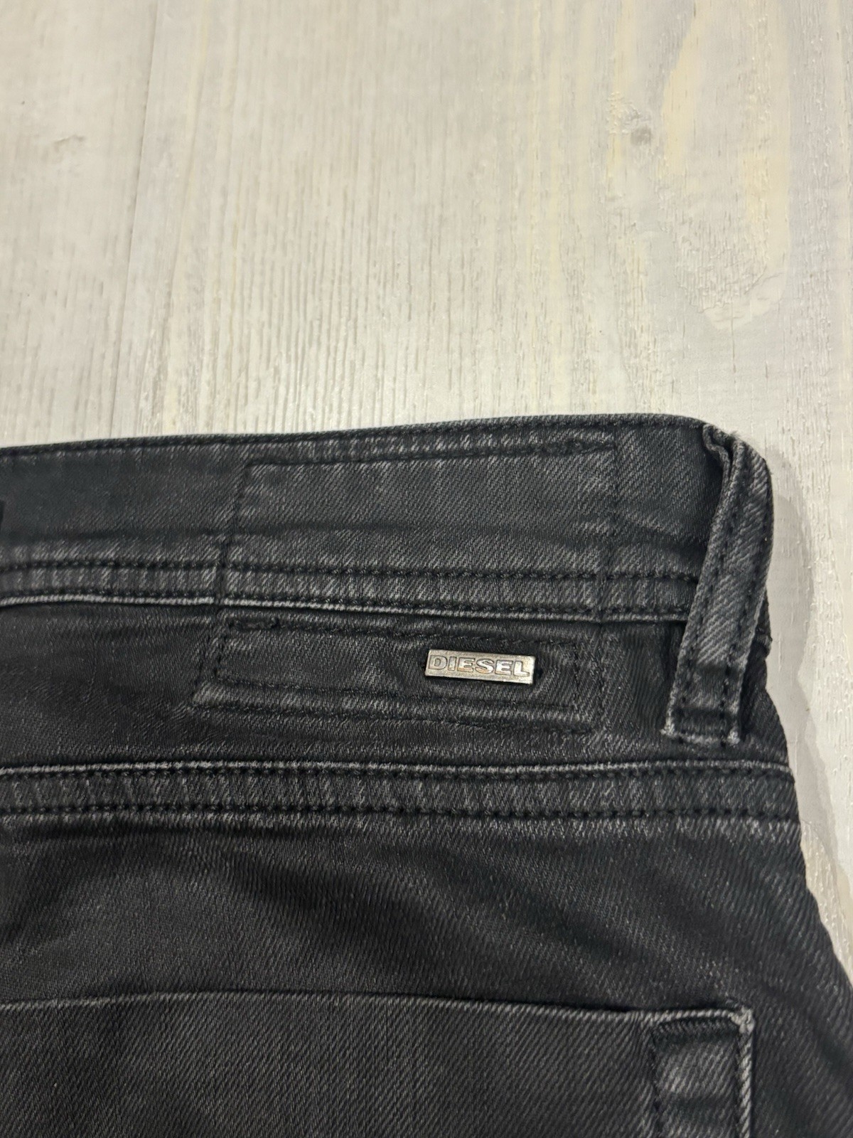 Men’s Diesel DNA Tepphar Slim Carrot Black Jeans Size W29 L30 S/S 2026 Season