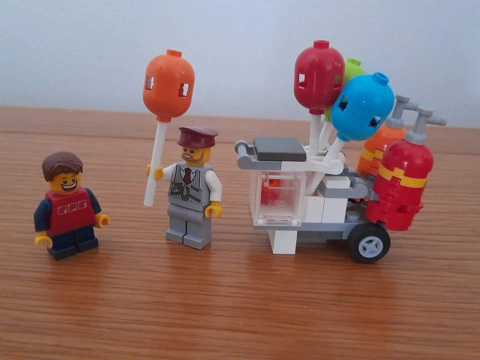 LEGO Creator 40108 Balloon Cart, photo 3 of 5