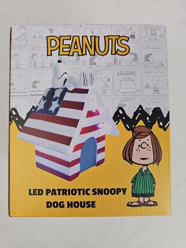 NEW Peanuts Snoopy LED Patriotic Snoopy Dog House - 4th Of July Decor Figure