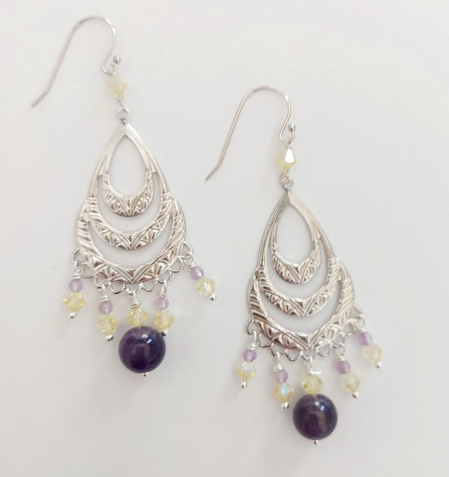 Orecchini in argento 925 con ametista naturale da 8 e 3 mm e cristalli gialli  - Immagine 2 di 4