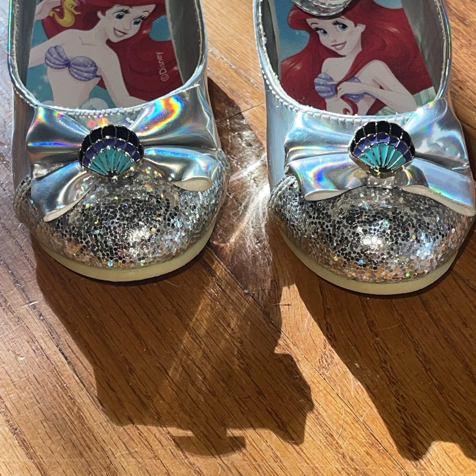 The Disney store Ariel Little mermaid Shoes Heels Size 9 Metallic glitter shell - Image 2 of 4