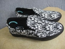 Vans Classic Slip-On Shoes Mens Size 7 Black Off The Wall Print ComfyCush