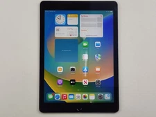 Apple iPad Pro (9.7-inch) (1st Gen.) (A1673) 32GB (Wi-Fi Only) - SMALL ISSUE