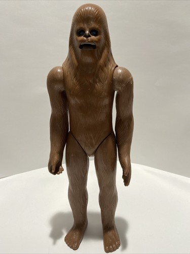VINTAGE 1978 CHEWBACCA 15 INCH STAR 