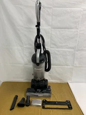 Eureka Dash Sprint Anti Tangle Upright Vacuum Cleaner NEU612