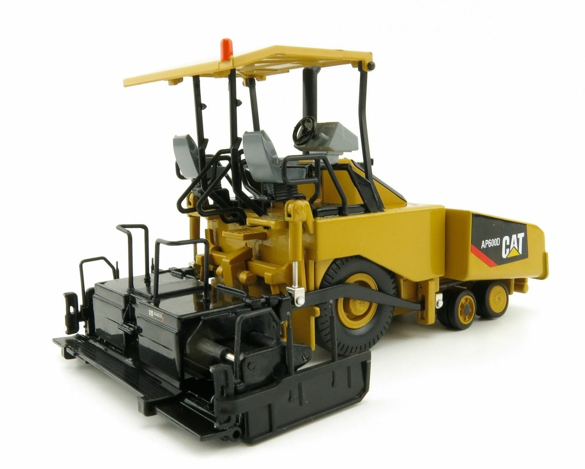 Norscot 55260 Caterpillar Cat AP600D Asphalt Paver with Canopy Scale 1:50