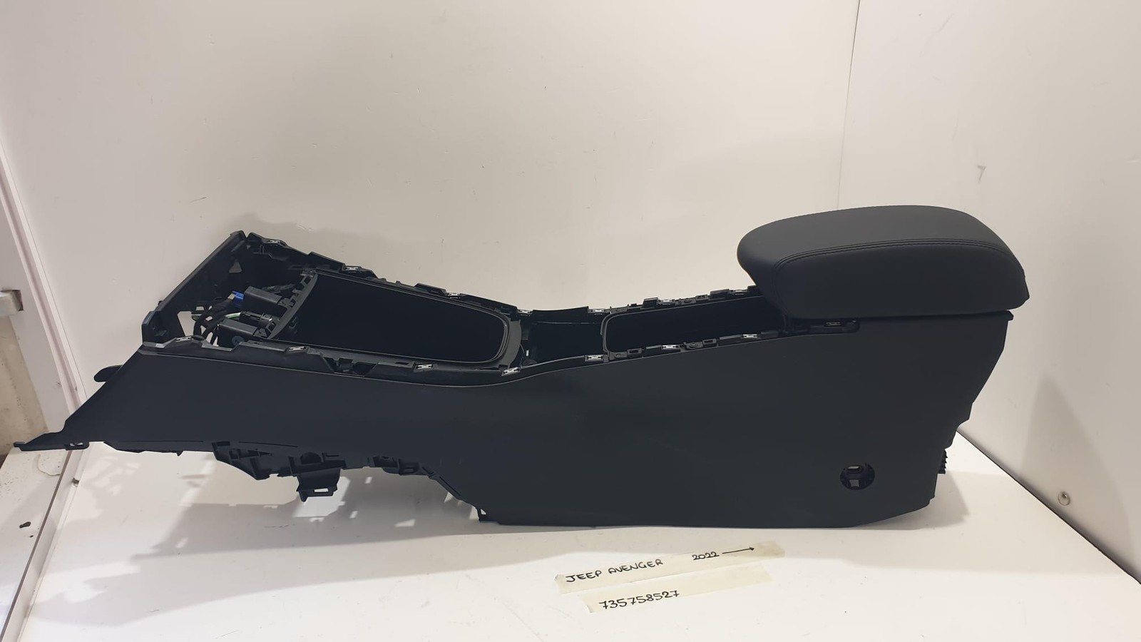 BRACCIOLO CENTRALE PER JEEP Avenger Serie 735758527 (22>)