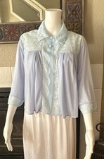 VTG HENSON KICKERNICK Peignoir Blue XL Button Nylon Lace Bed Jacket CottageCore
