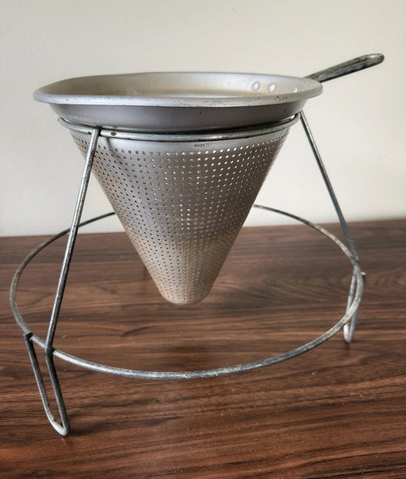Vintage 1950’s Beacon Ware #H115 Food Mill Colander