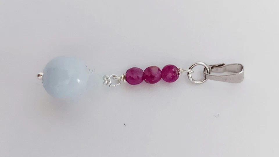 Ciondolo in argento 925 con pietre rubini naturali e acquamarina idea per natale - Immagine 2 di 4