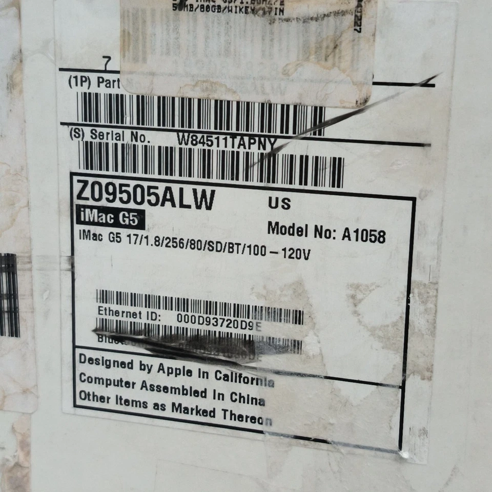 Apple iMac G5 17-inch 256MB RAM  1.8GHz With Original Box keyboard & mouse - Image 4 of 4