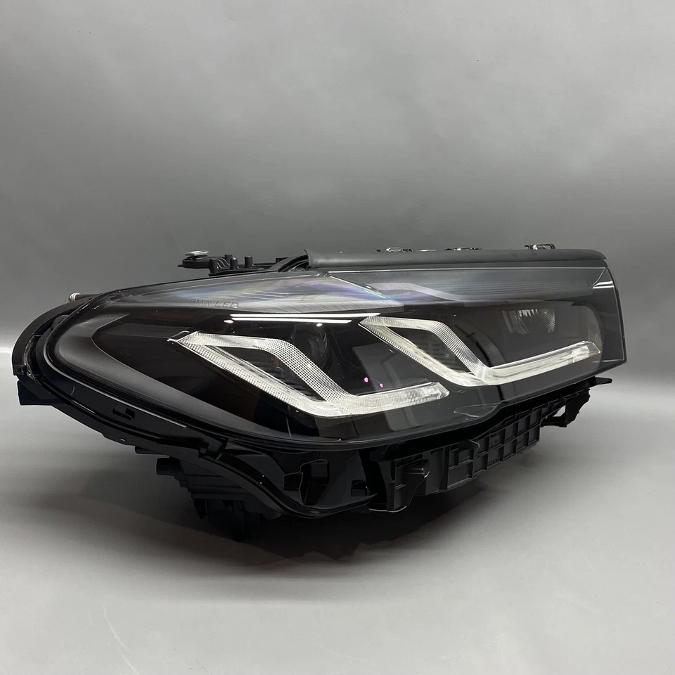 BMW M5 HEADLIGHT RIGHT PASSENGER 2021 2022 LED 540 550 8082660 OEM Foto 2 de 4