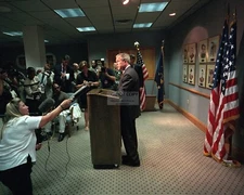 GEORGE W. BUSH REMARKS FROM BARKSDALE AFB ON 9/11 SEPT 11 - 8X10 PHOTO (AA-718)