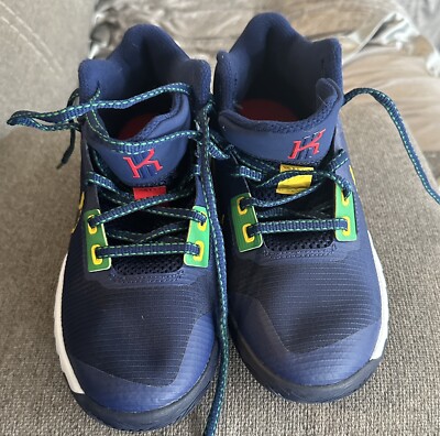 Nike Kyrie Flytrap Size 4 Blue Yellow CT5537-400