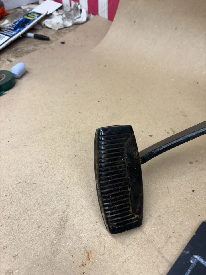 Camión Ford f150 Bronco F250 80 84 87 1991 pedal de freno automático F350 pétalo 82 81 Foto 2 de 4