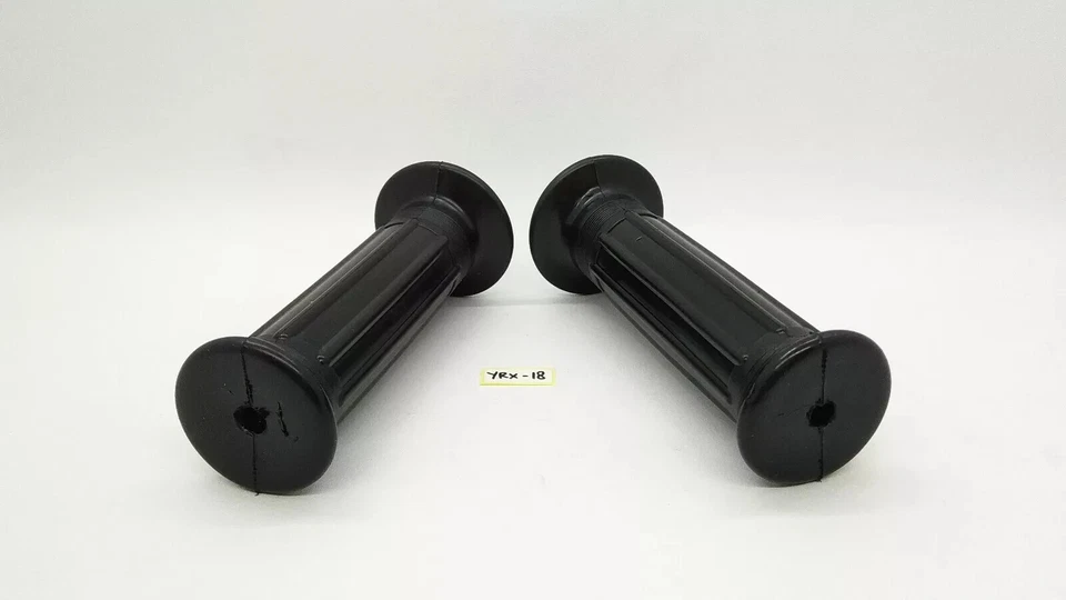 Empuñadura genuina Yamaha RD125 RXK RX135 DT100 RD350 RXS RX100 Foto 3 de 4