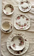 Johnson Brothers Bros Harvest Time 7 pc dinner place setting, Made in England.  