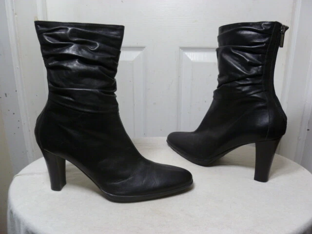 AQUATALIA REAGAN WOMEN BLACK LEATHER SLOUCH BACK ZIP HEEL BOOTS