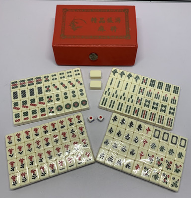 Mini Mahjong Set 146 Spielsteine und Würfel rot Tragetasche Mah Jongg Jong Reise