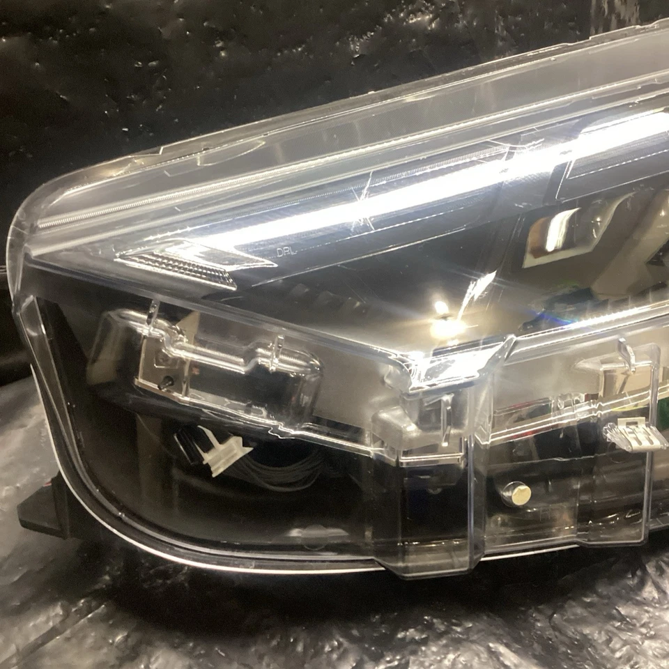 2021-2024 FORD MUSTANG MACH-E LEFT DRIVER SIDE HEADLIGHT PROJECTOR LED OEM - Image 2 of 4