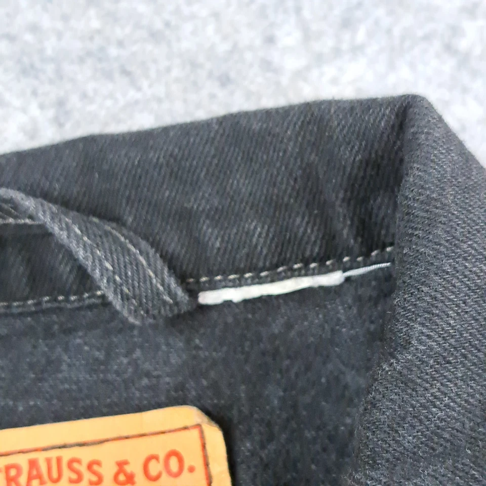 Chaqueta Levis De Colección Para Hombre Pequeña Negra Denim Botón 70507 Trucker Años 80 Hecha en EE. UU. Foto 4 de 4