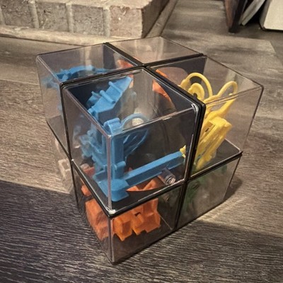 Rubik s Perplexus Hybrid 2 x 2 Challenging Puzzle Maze Ball Skill Game