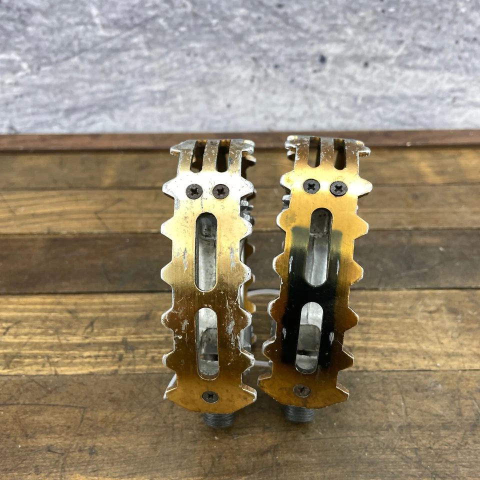 Pedales Mongoose ATB VP-747 9/16 pulgadas Old School BMX Bear Trap bronce 3 piezas OG Fade Foto 3 de 4